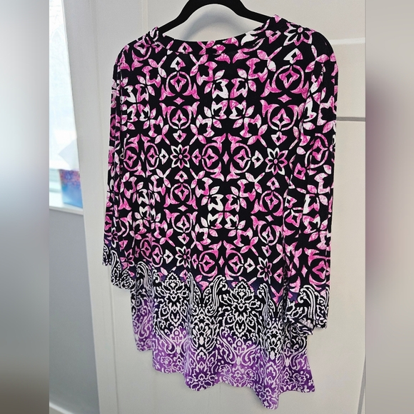Susan Graver Pink and Black Patterned Tunic - Picture 4 of 4